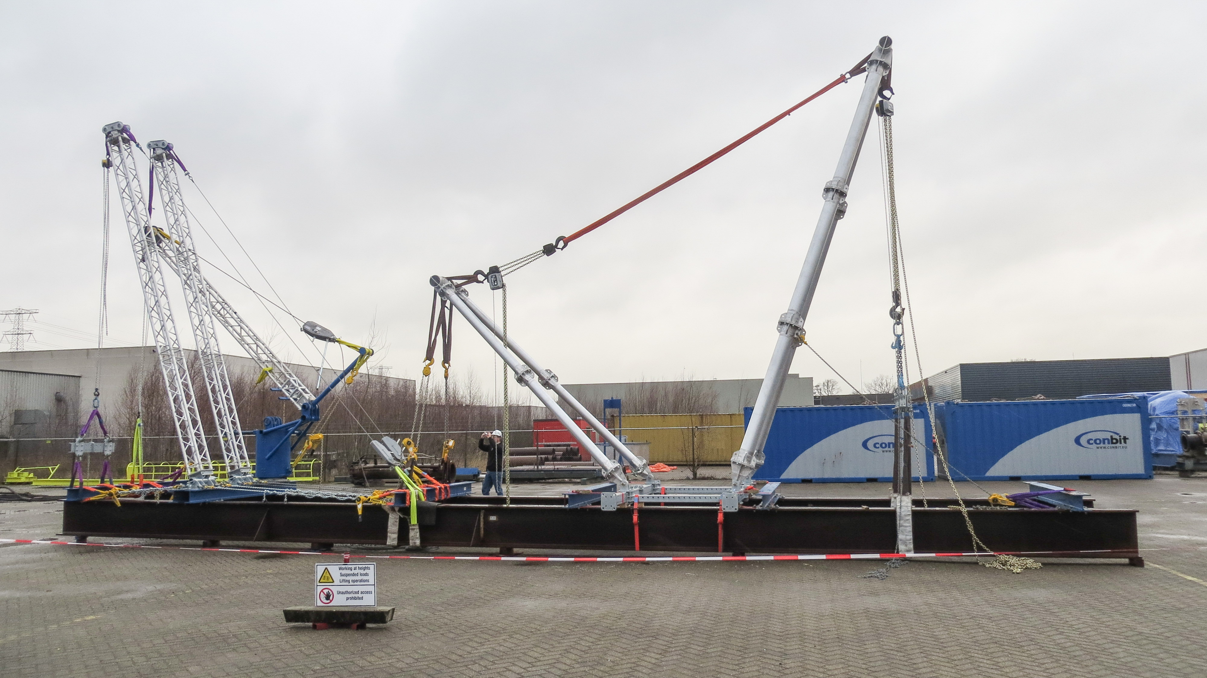 temporary crane petrochemical