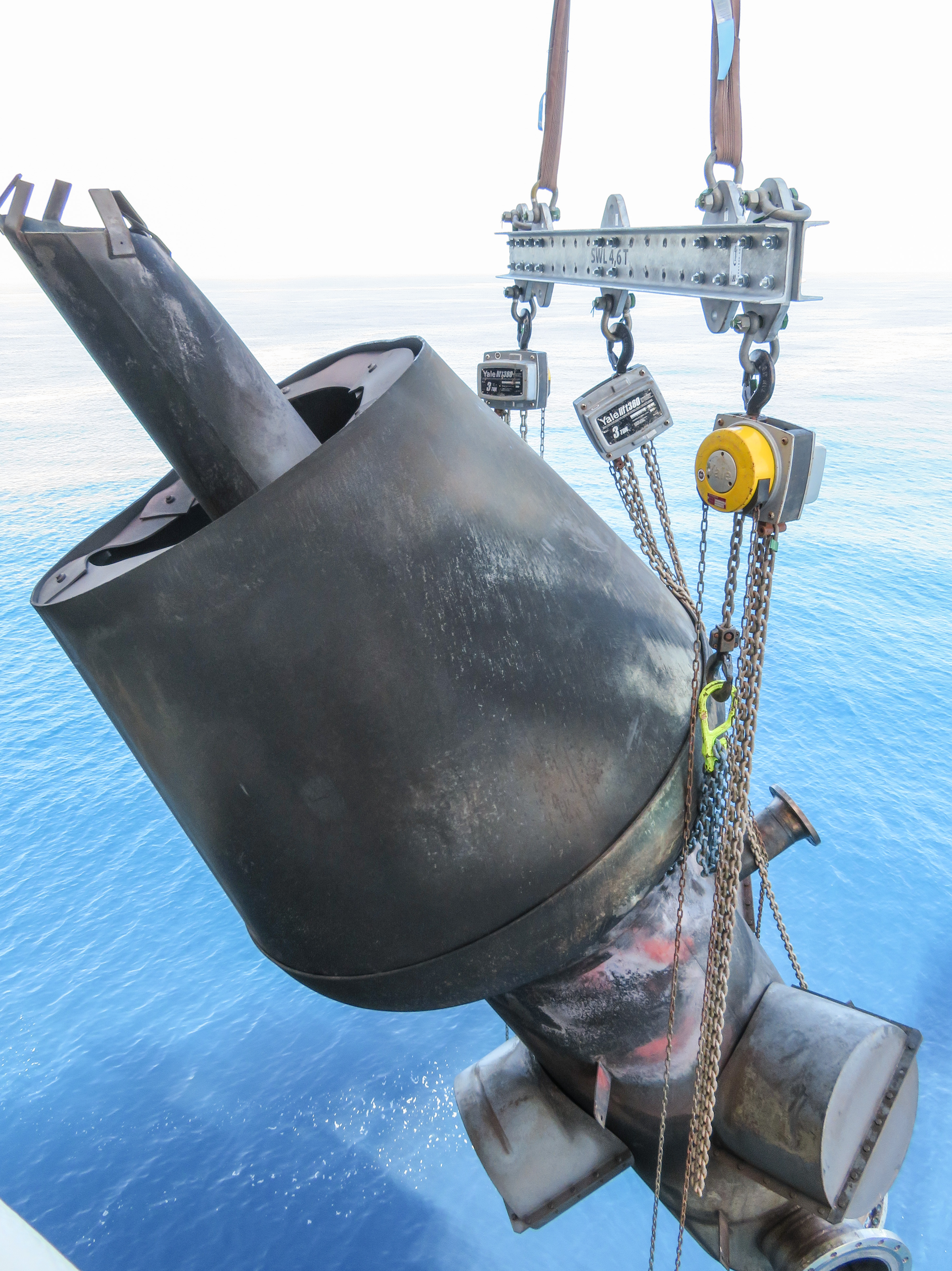 Offshore flare tip replacement Malampaya